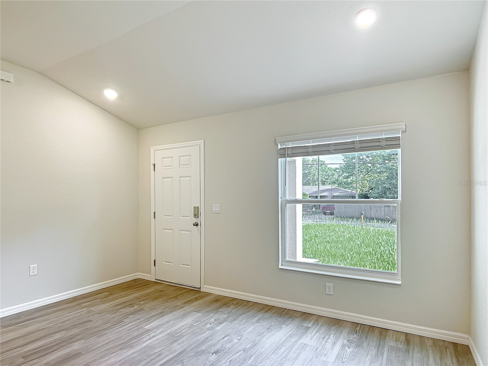 111 E Harvard Street Inverness FL 34452 OM705049 image3