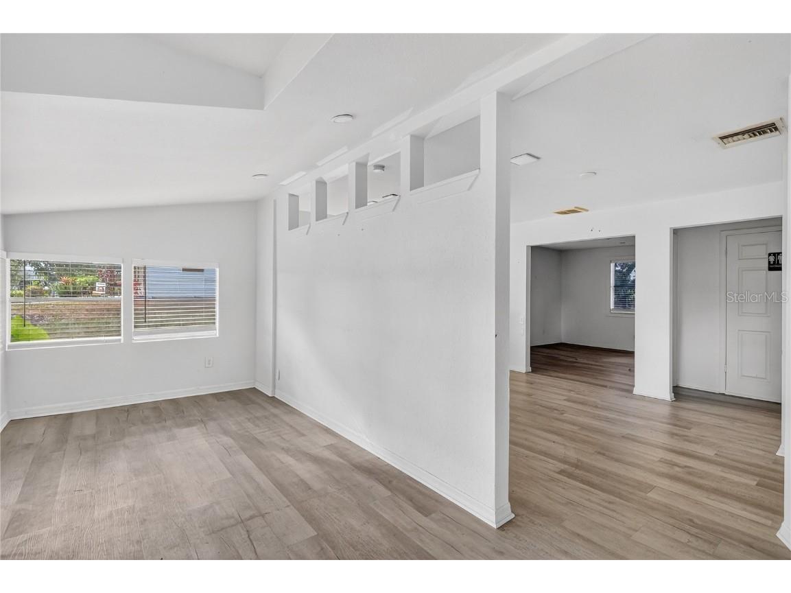 111 E Lady Lake Boulevard Lady Lake FL 32159 G5105030 image5