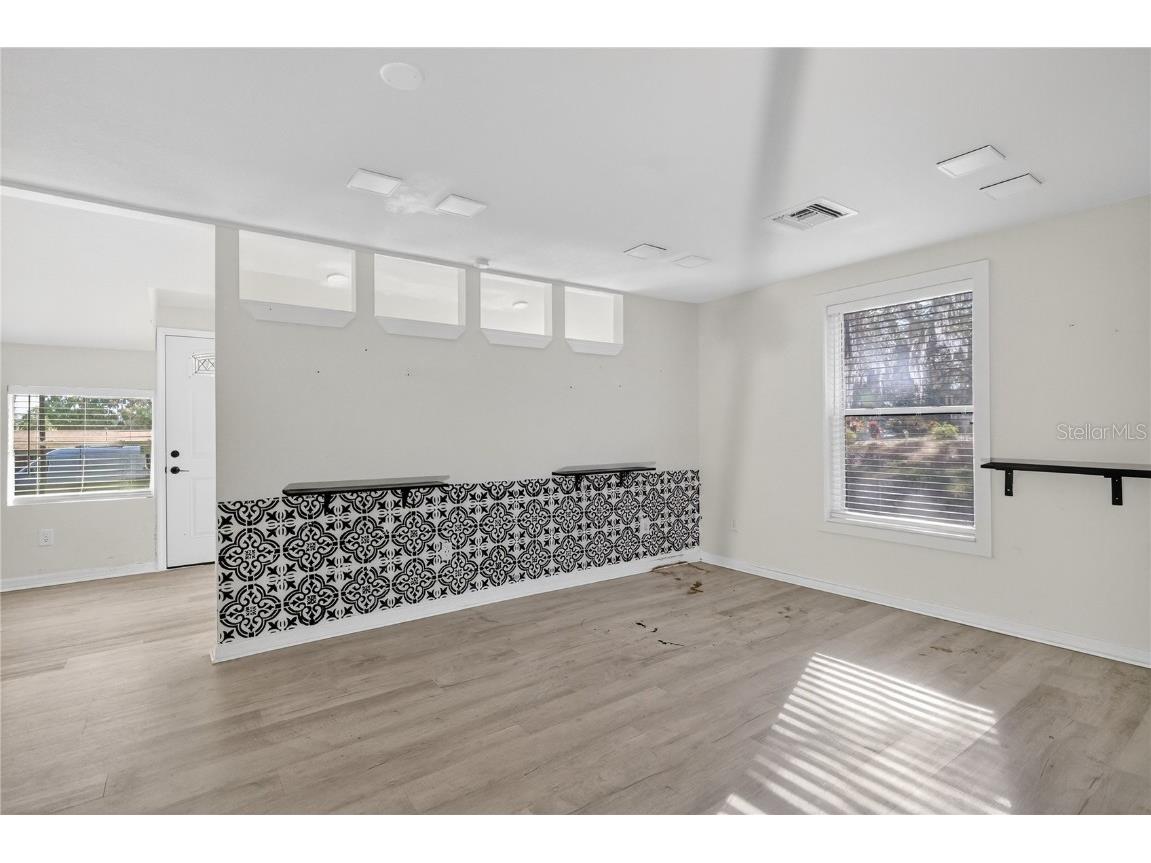 111 E Lady Lake Boulevard Lady Lake FL 32159 G5105030 image9