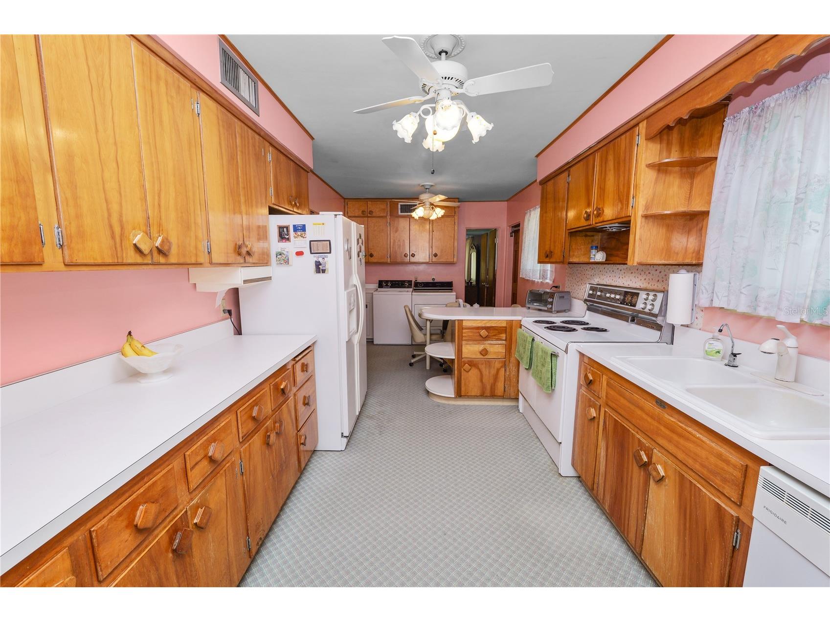 111 E Orange Street Davenport FL 33837 L4953381 image11