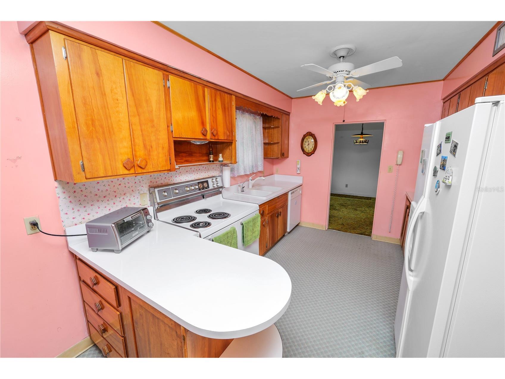 111 E Orange Street Davenport FL 33837 L4953381 image15