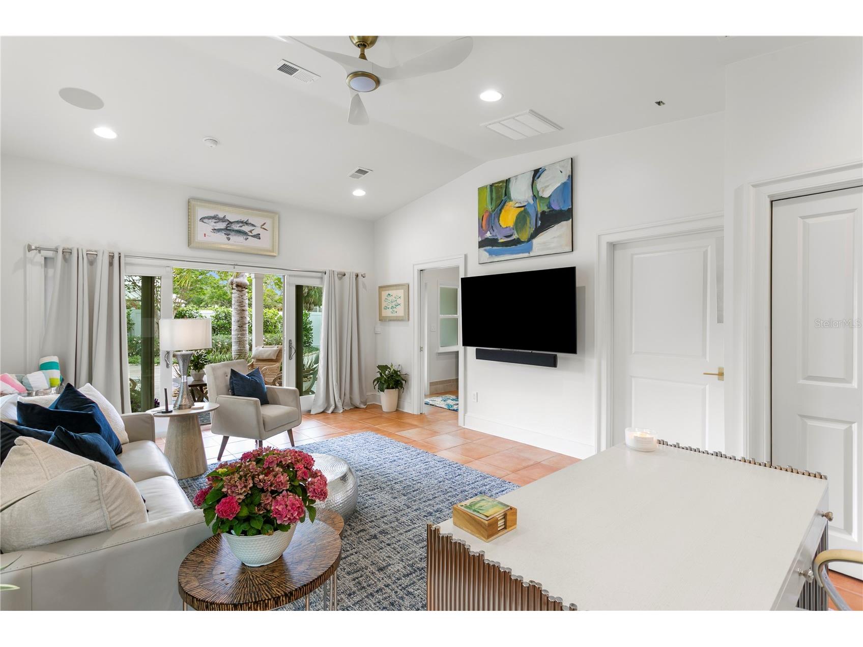 111 Estado Way NE Saint Petersburg FL 33704 TB8490181 image36