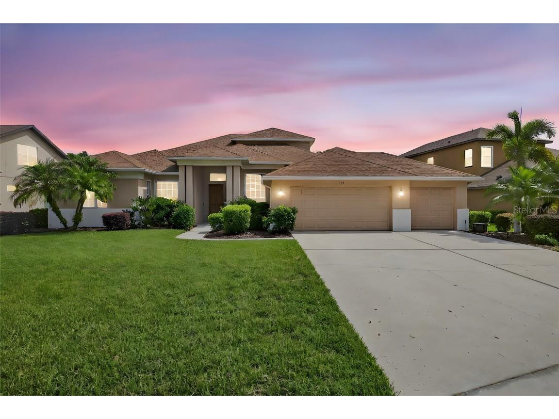 111 Falling Water Drive Brandon FL 33511 TB8391153 image1