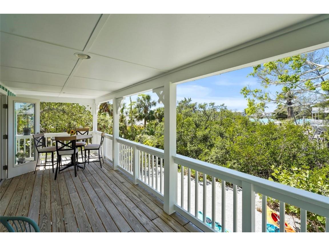 111 Faubel Street Sarasota FL 34242 - BAYOU LOUISE A4669276 image13