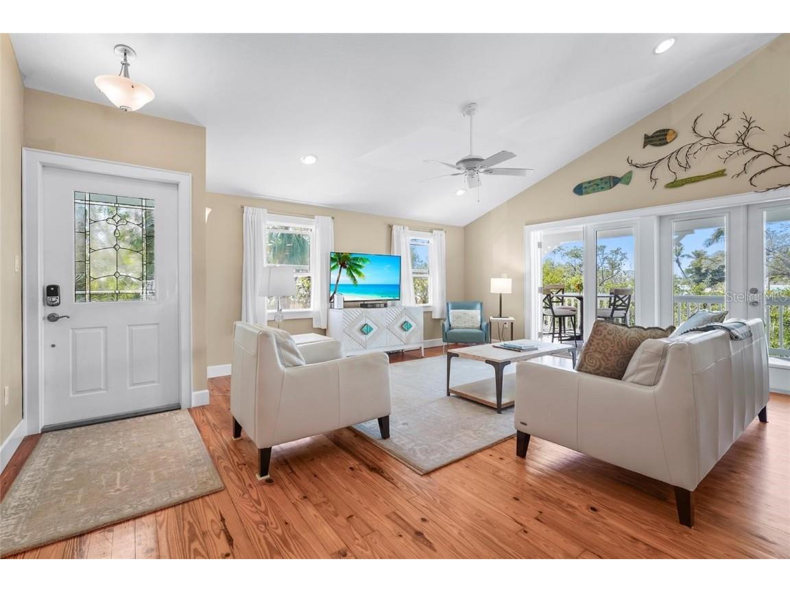 111 Faubel Street Sarasota FL 34242 - BAYOU LOUISE A4669276 image14