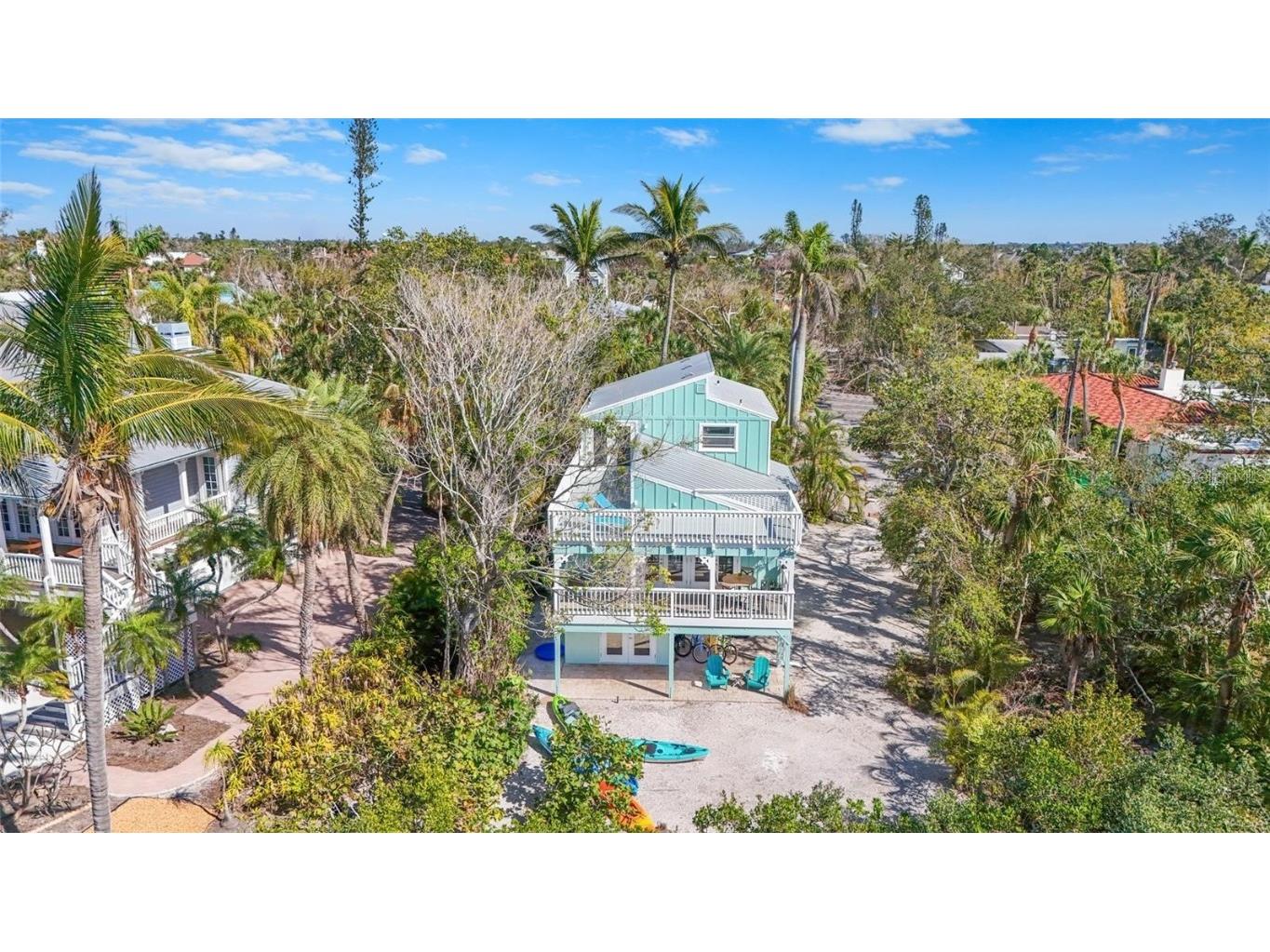 111 Faubel Street Sarasota FL 34242 - BAYOU LOUISE A4669276 image3