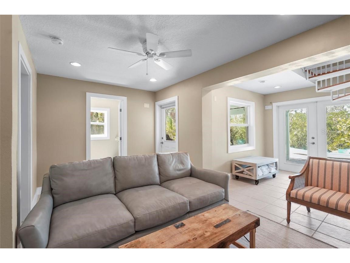 111 Faubel Street Sarasota FL 34242 - BAYOU LOUISE A4669276 image44