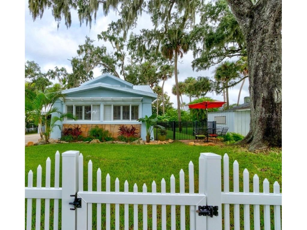 111 Fleming Avenue Port Orange FL 32127 - HALIFAX RIVER V4945293 image1