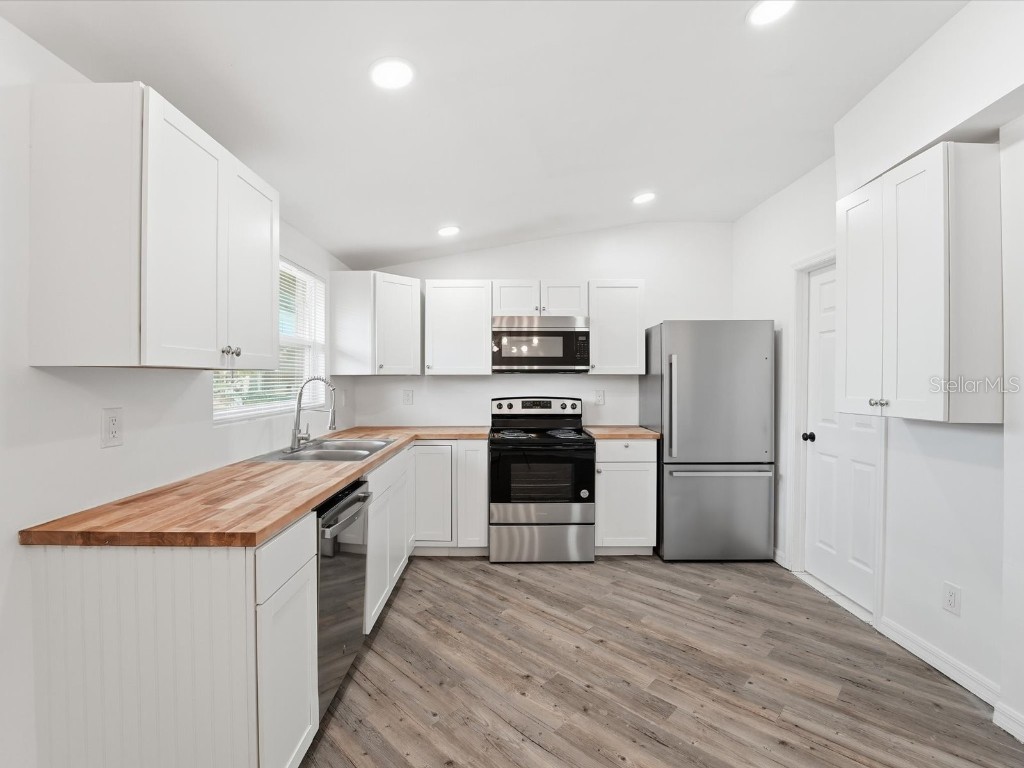 111 Francis Drive NE Port Charlotte FL 33952 C7518864 image11