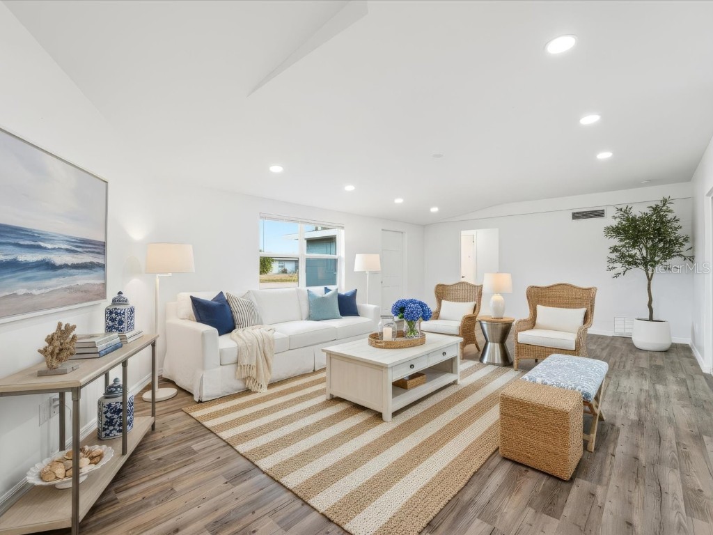 111 Francis Drive NE Port Charlotte FL 33952 C7518864 image5