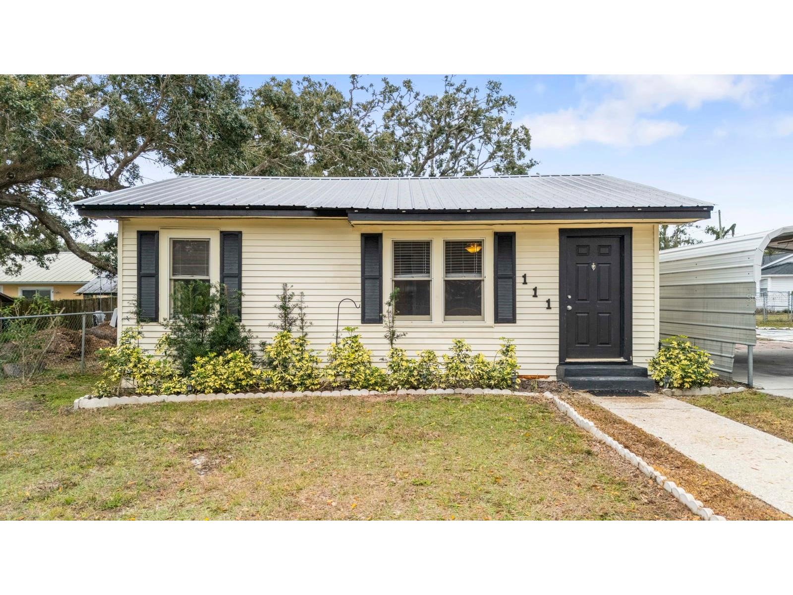 111 Garland Avenue Seffner FL 33584 TB8470092 image1