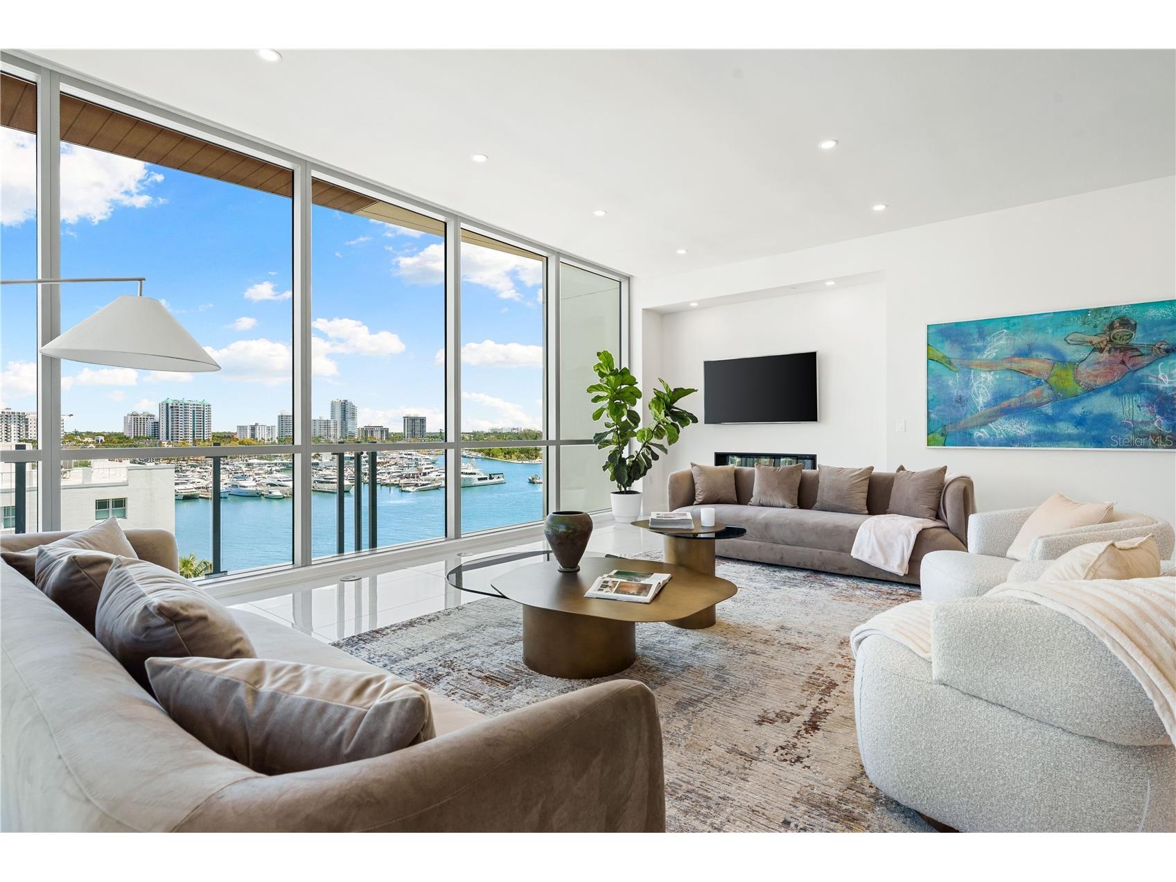 111 Golden Gate #602 Sarasota FL 34236 A4674587 image1