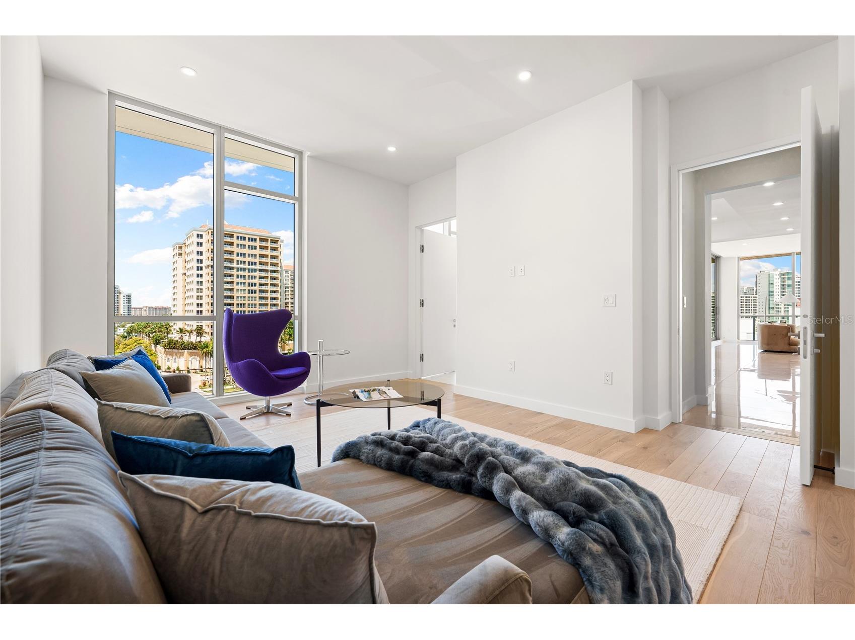 111 Golden Gate #602 Sarasota FL 34236 A4674587 image31