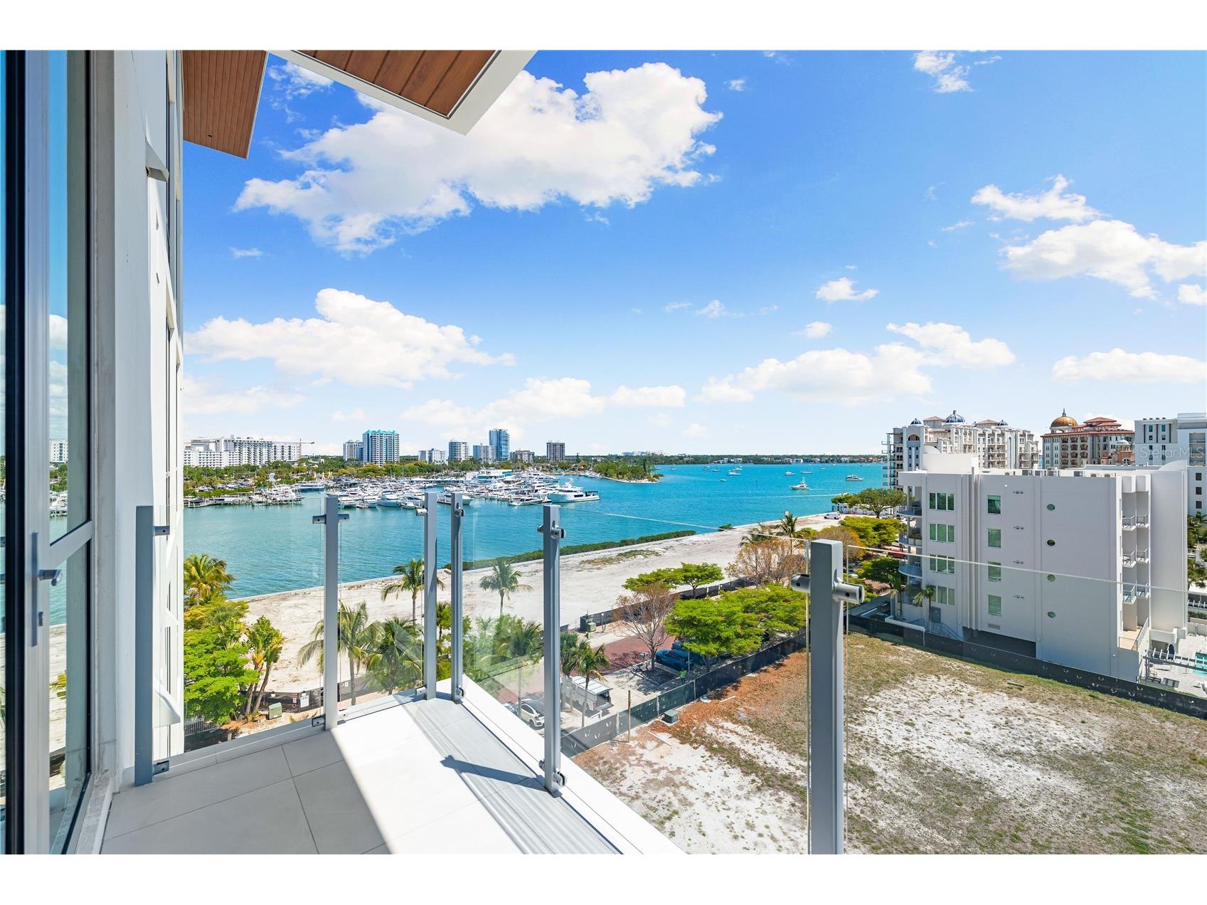 111 Golden Gate #602 Sarasota FL 34236 A4674587 image36