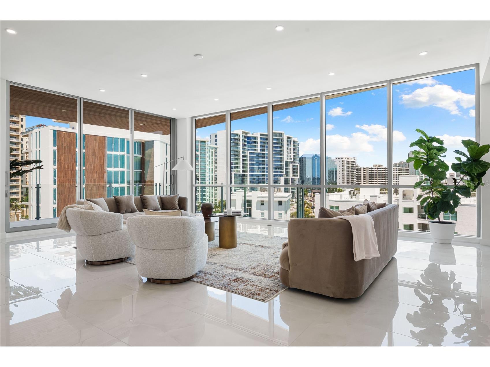 111 Golden Gate #602 Sarasota FL 34236 A4674587 image6