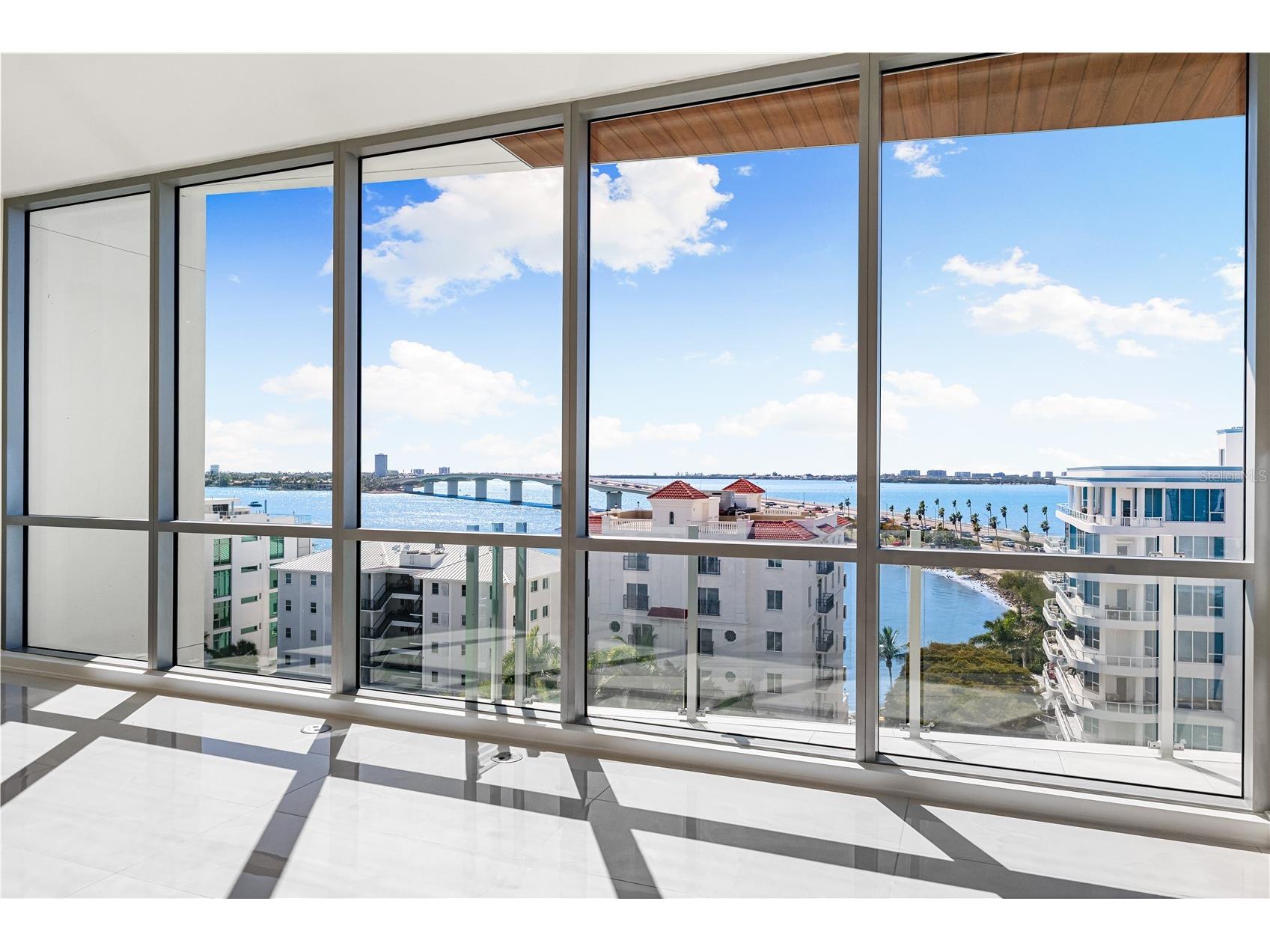 111 Golden Gate #701 Sarasota FL 34236 A4682068 image11