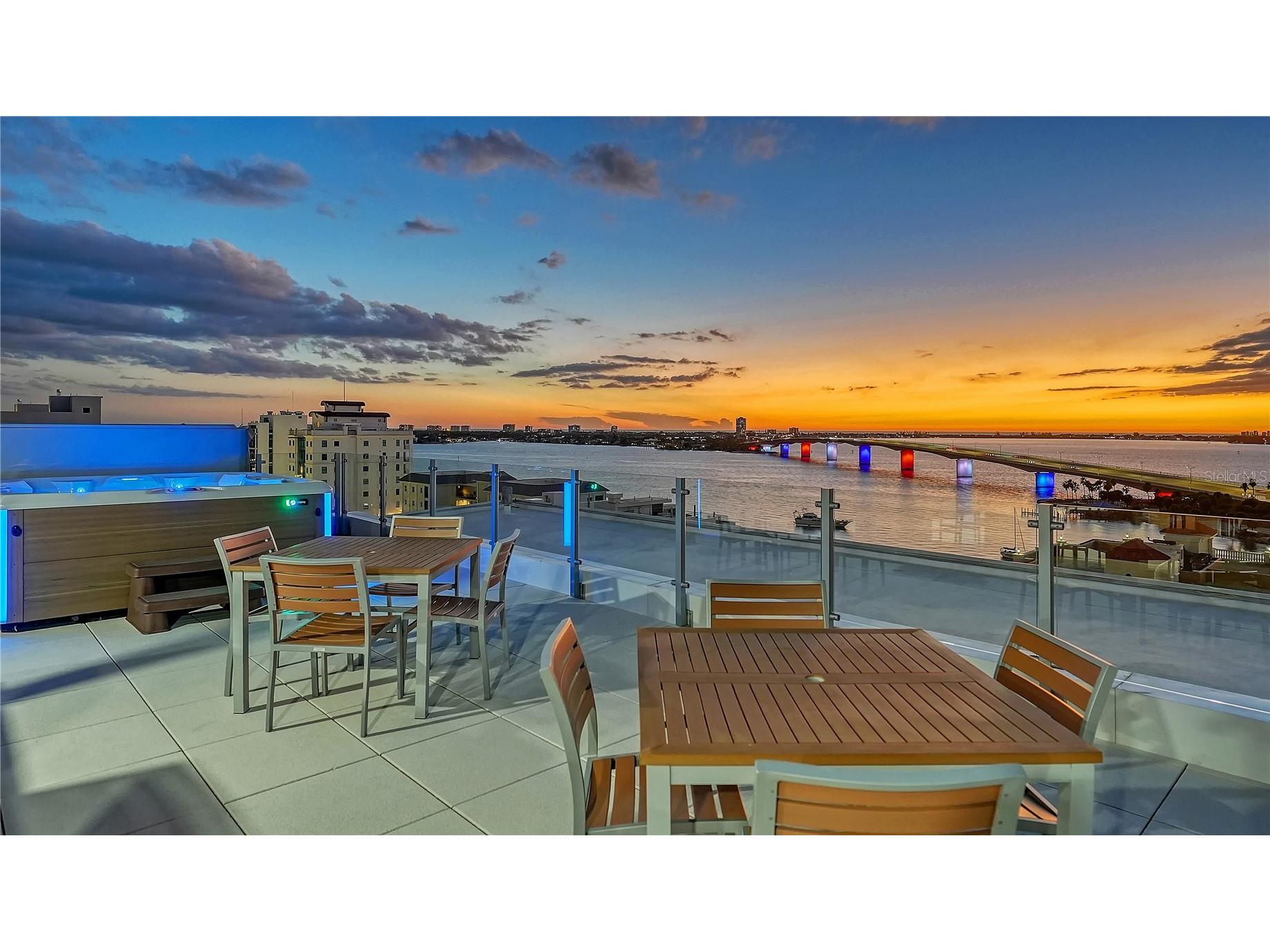 111 Golden Gate #701 Sarasota FL 34236 A4682068 image74
