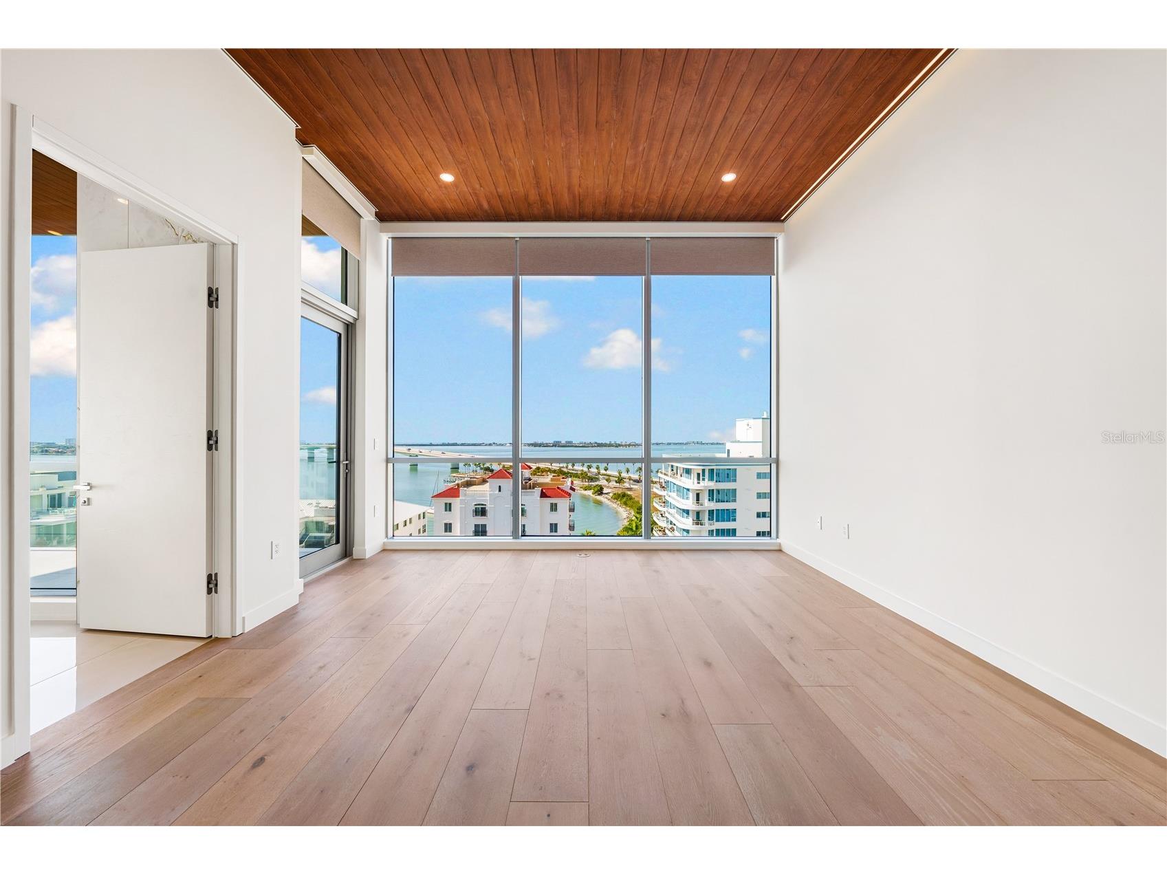 111 Golden Gate #801PH Sarasota FL 34236 A4685716 image23