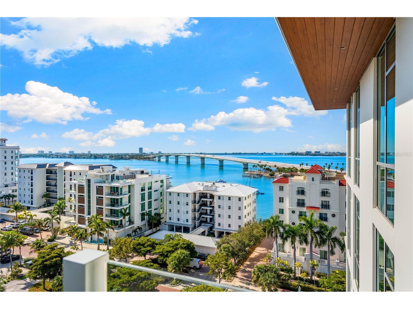 111 Golden Gate #801PH Sarasota FL 34236 A4685716 image40