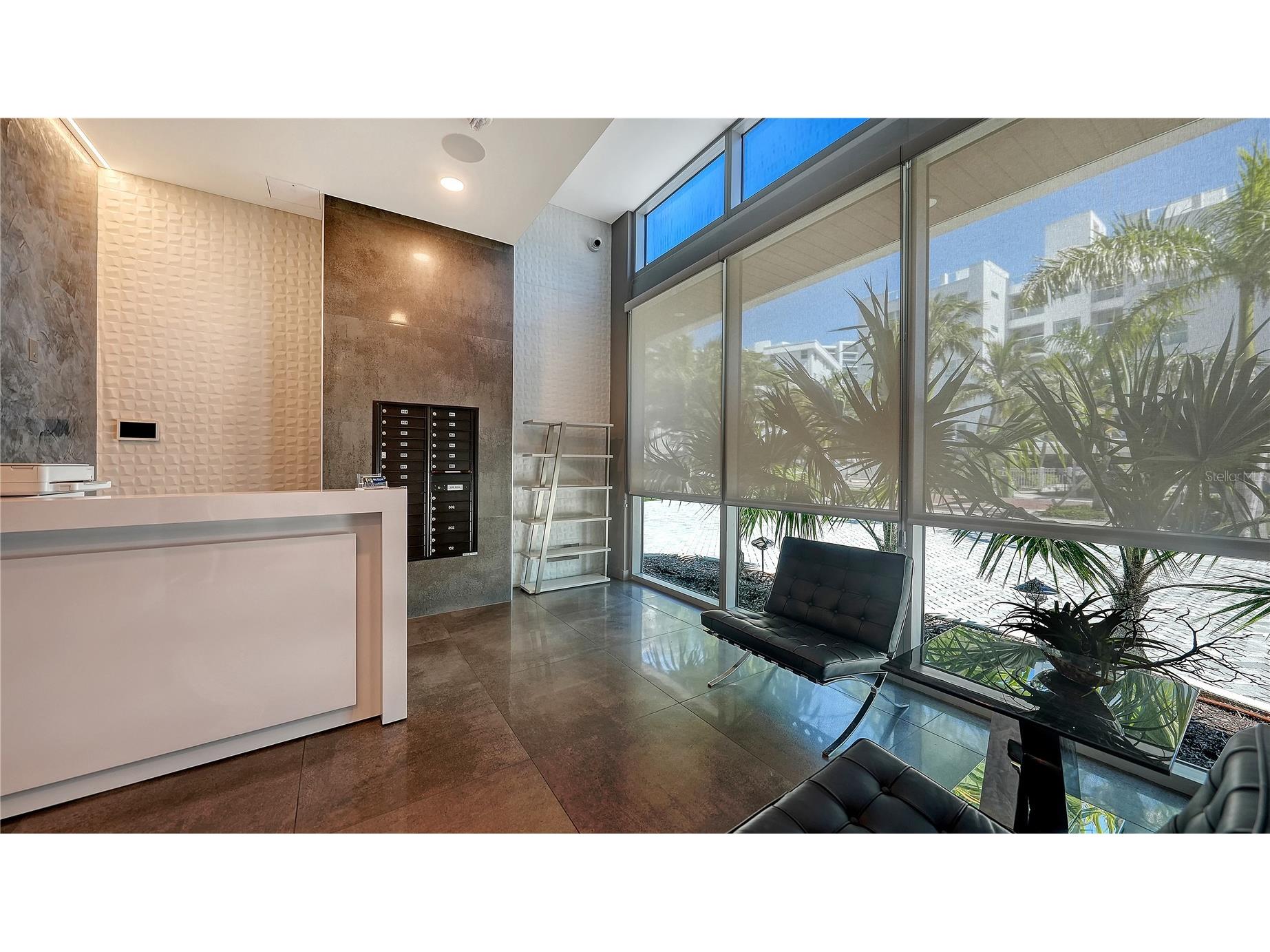111 Golden Gate #801PH Sarasota FL 34236 A4685716 image67