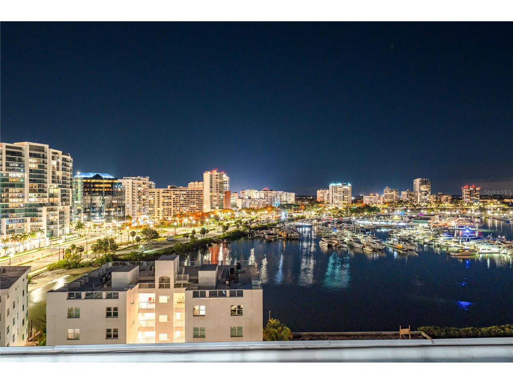 111 Golden Gate #801PH Sarasota FL 34236 A4685716 image77