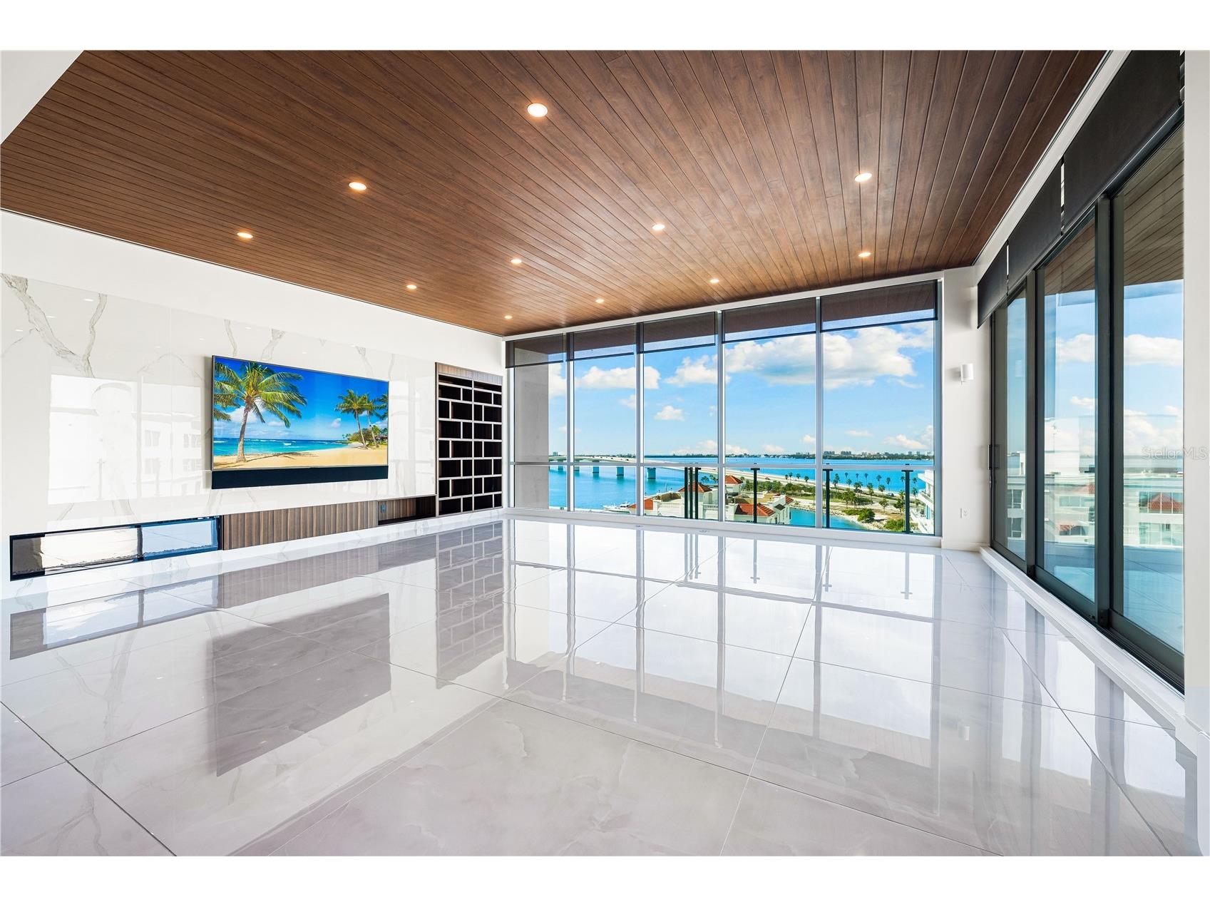 111 Golden Gate #801PH Sarasota FL 34236 A4685716 image9