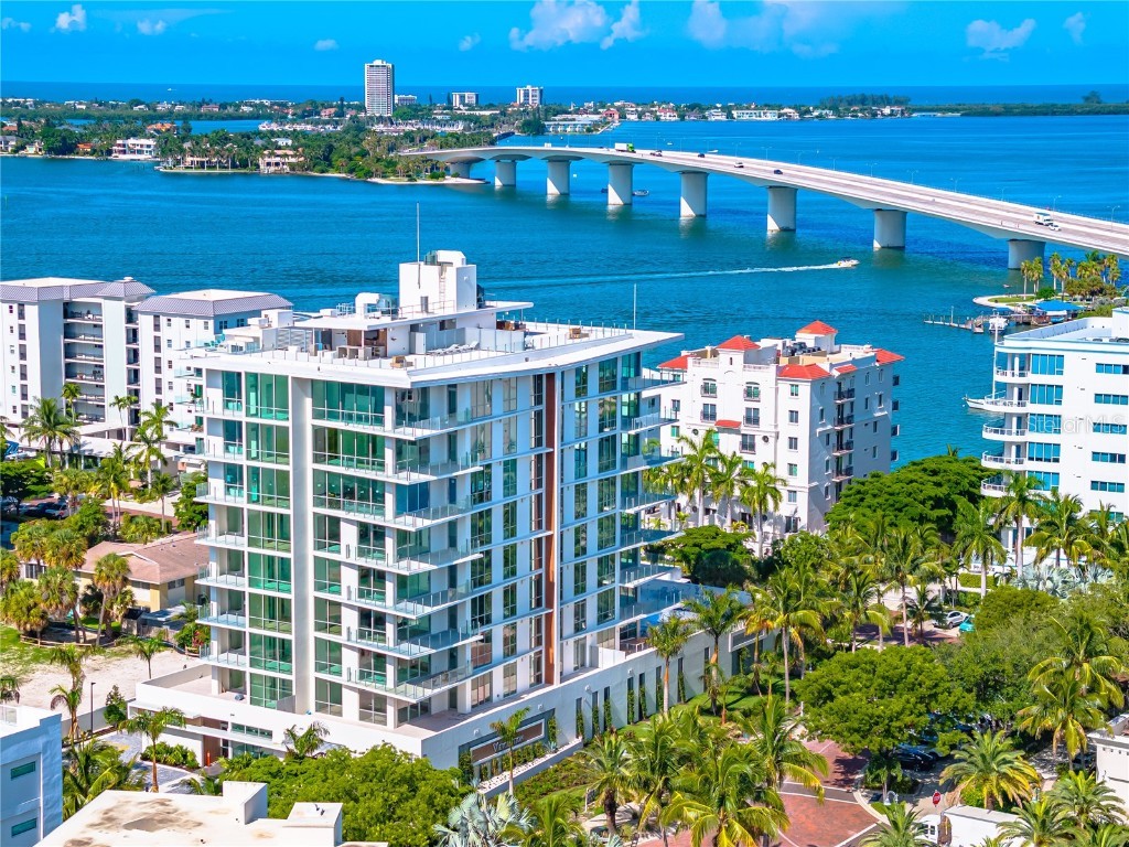 111 Golden Gate Point #201 Sarasota FL 34236 - LITTLE SARASOTA BAY A4621924 image3