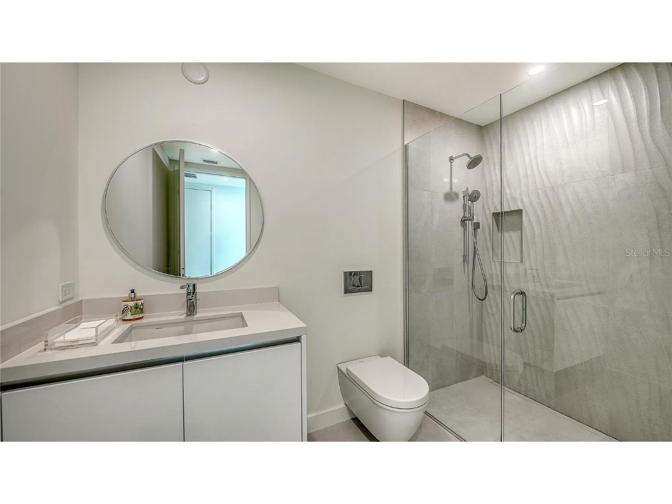 111 Golden Gate Point #201 Sarasota FL 34236 - LITTLE SARASOTA BAY A4621924 image30