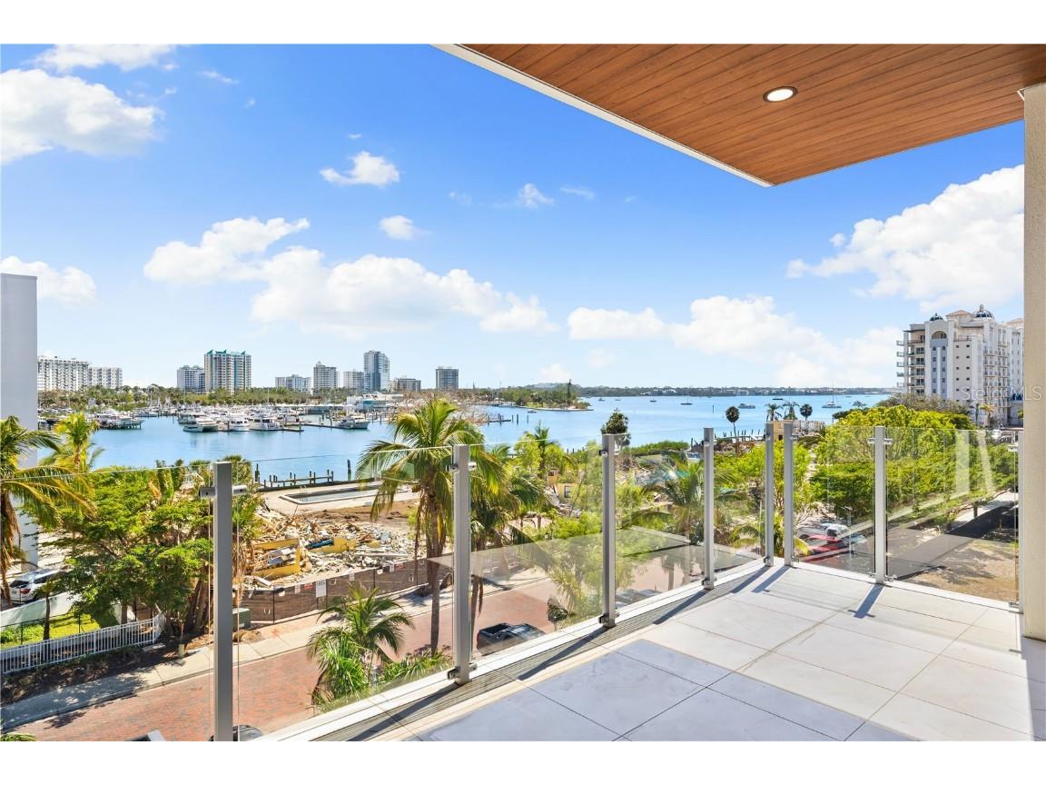 111 Golden Gate Point #303 Sarasota FL 34236 A4667826 image13