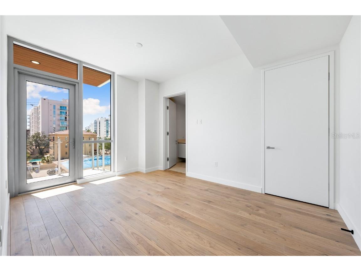 111 Golden Gate Point #303 Sarasota FL 34236 A4667826 image25