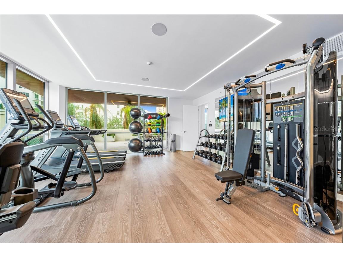 111 Golden Gate Point #303 Sarasota FL 34236 A4667826 image38