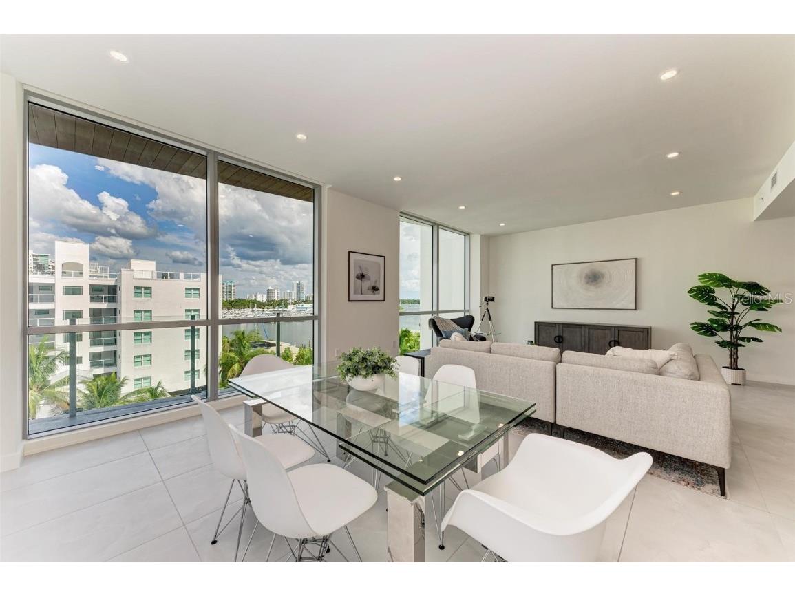 111 Golden Gate Point #402 Sarasota FL 34236 A4628715 image24