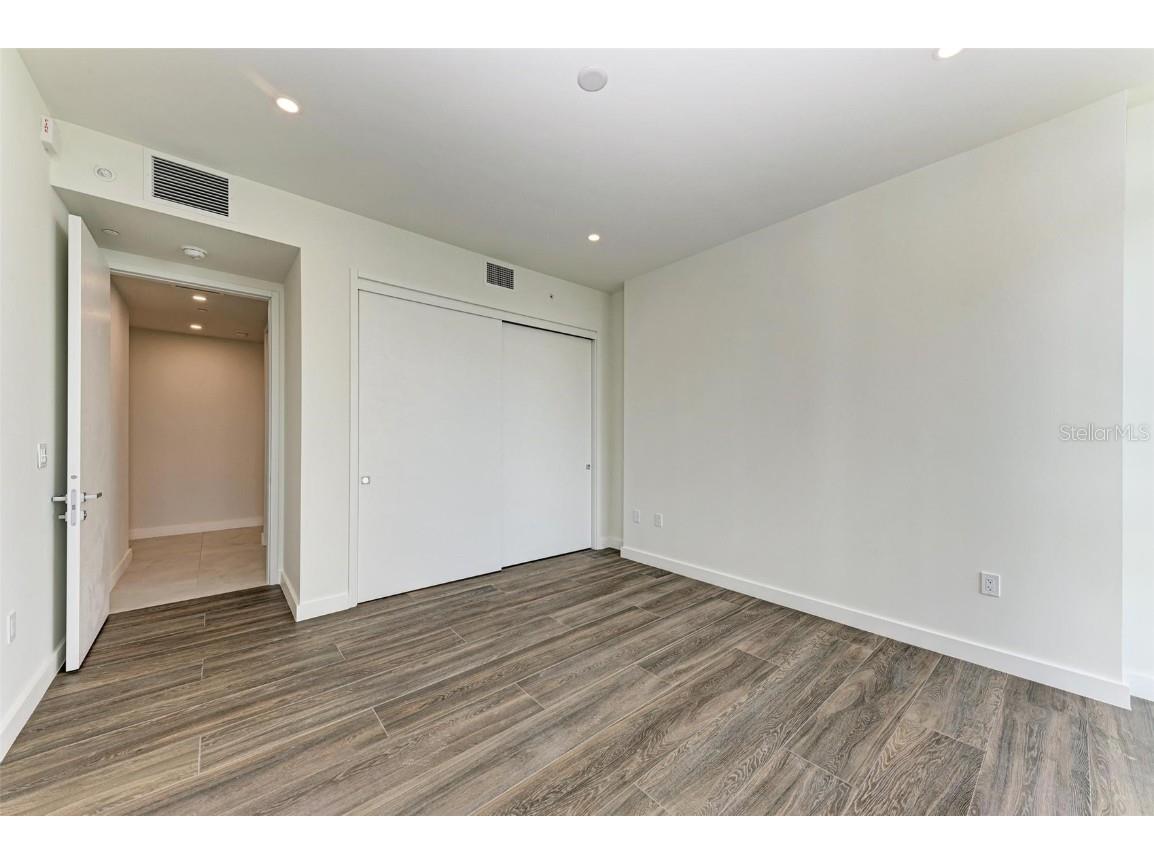 111 Golden Gate Point #402 Sarasota FL 34236 A4628715 image37