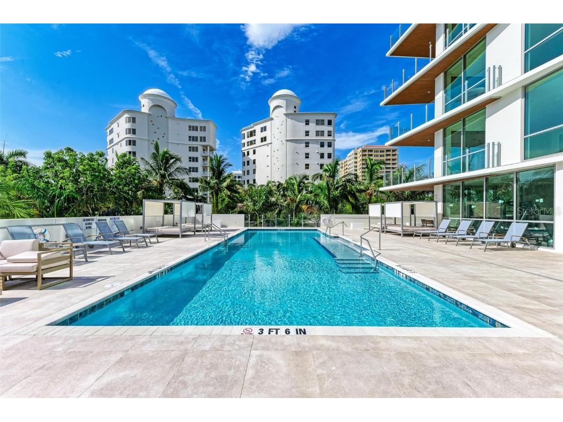111 Golden Gate Point #402 Sarasota FL 34236 A4628715 image64