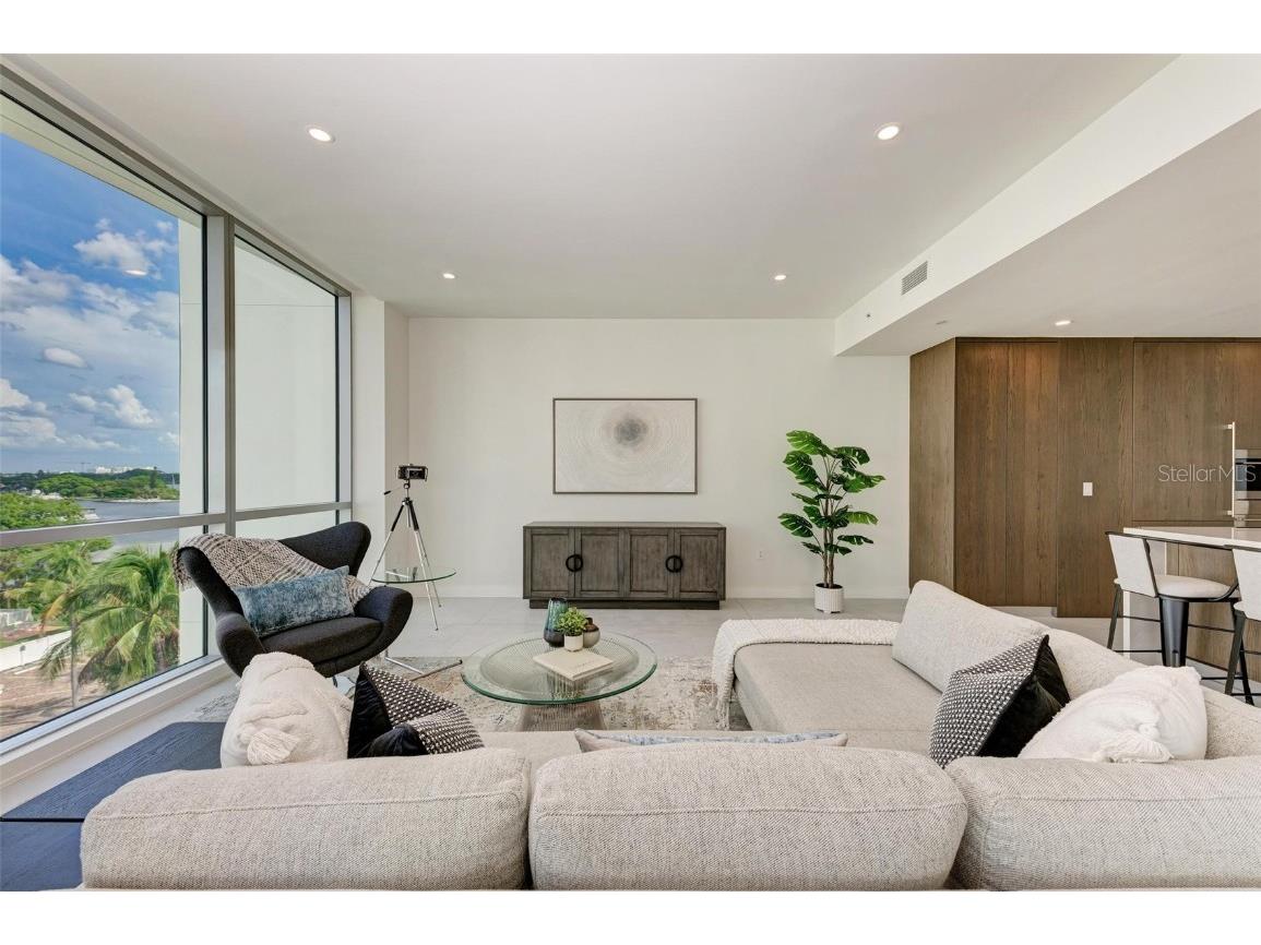 111 Golden Gate Point #402 Sarasota FL 34236 A4649305 image26