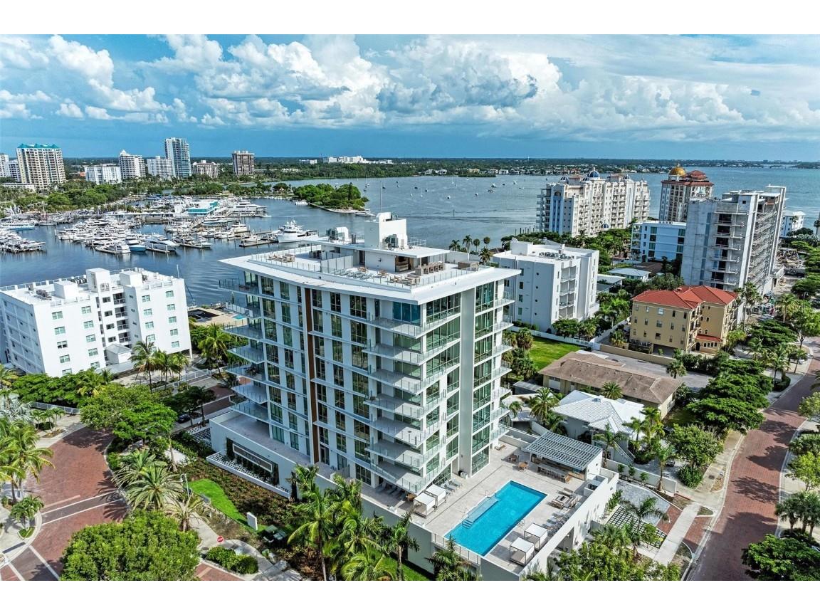 111 Golden Gate Point #402 Sarasota FL 34236 A4649305 image5