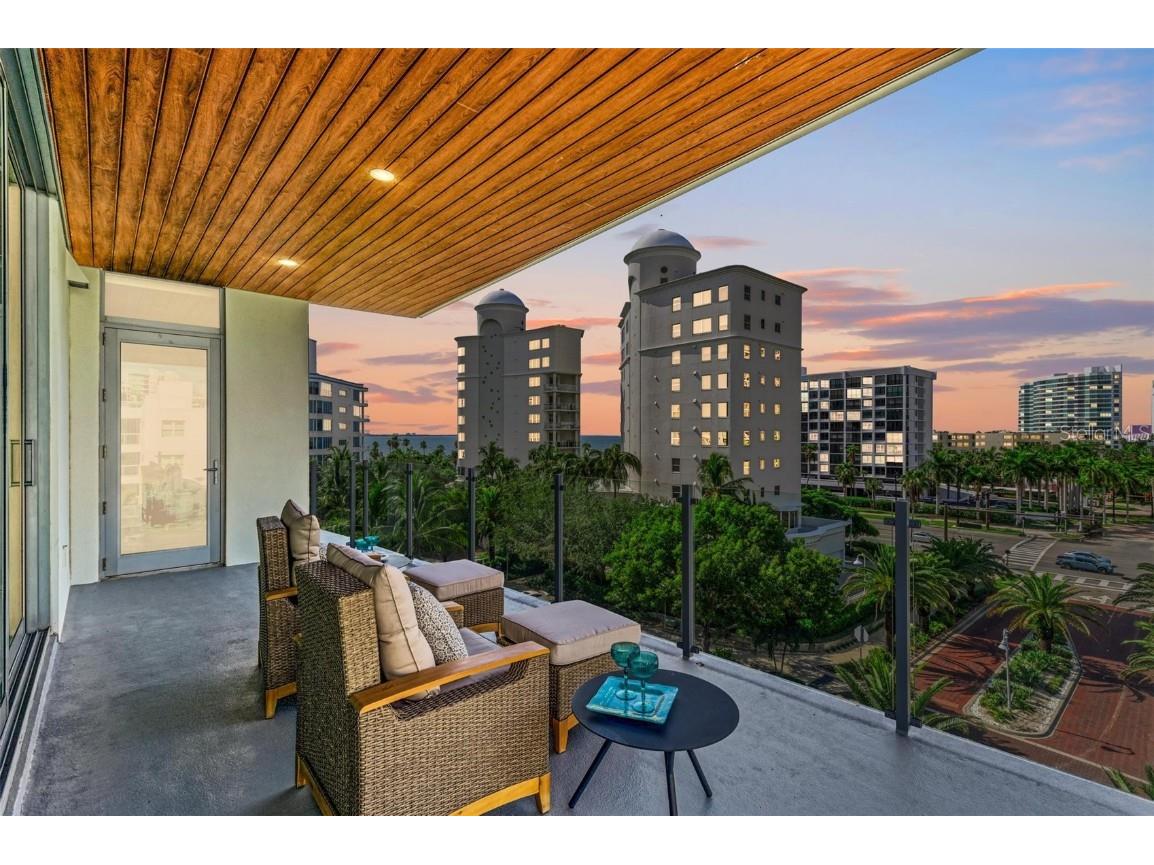 111 Golden Gate Point #402 Sarasota FL 34236 A4649305 image54