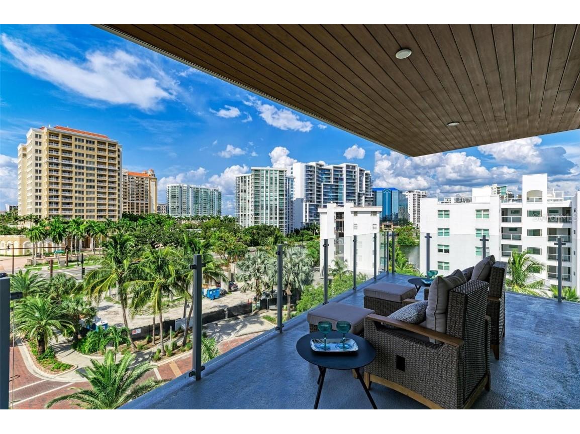 111 Golden Gate Point #402 Sarasota FL 34236 A4649305 image56