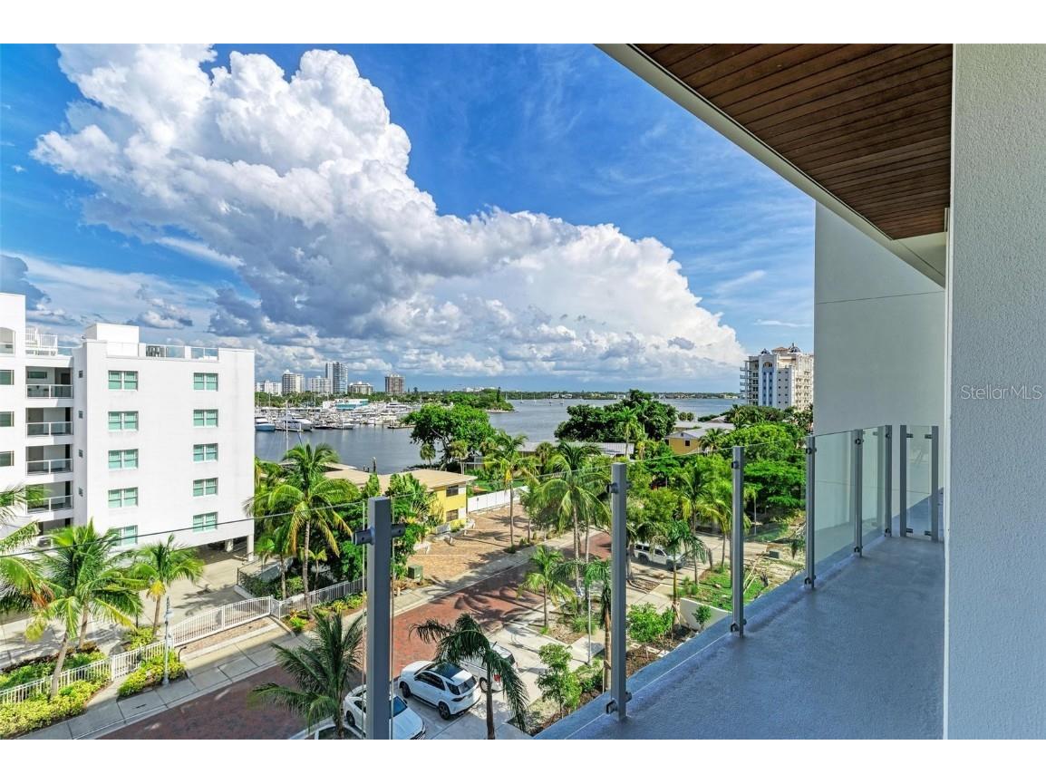 111 Golden Gate Point #402 Sarasota FL 34236 A4649305 image58