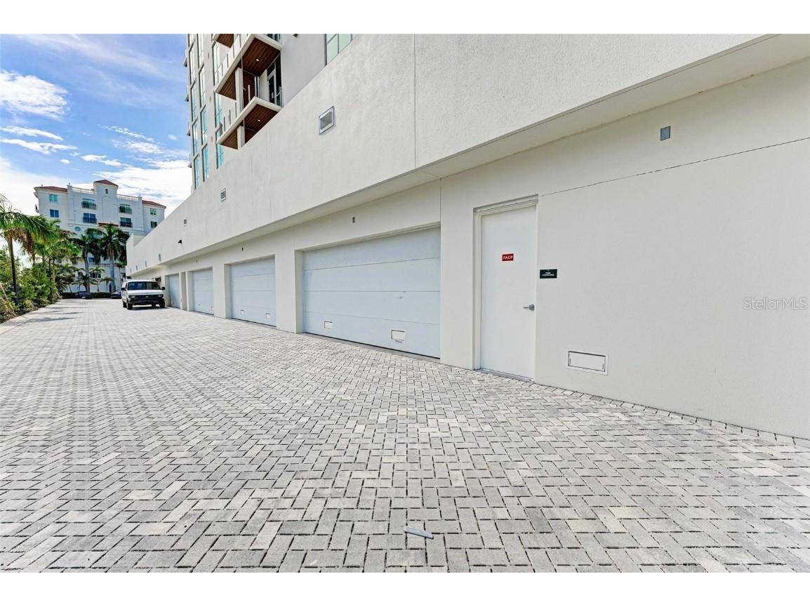 111 Golden Gate Point #402 Sarasota FL 34236 A4649305 image59