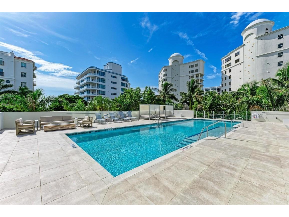 111 Golden Gate Point #402 Sarasota FL 34236 A4649305 image72