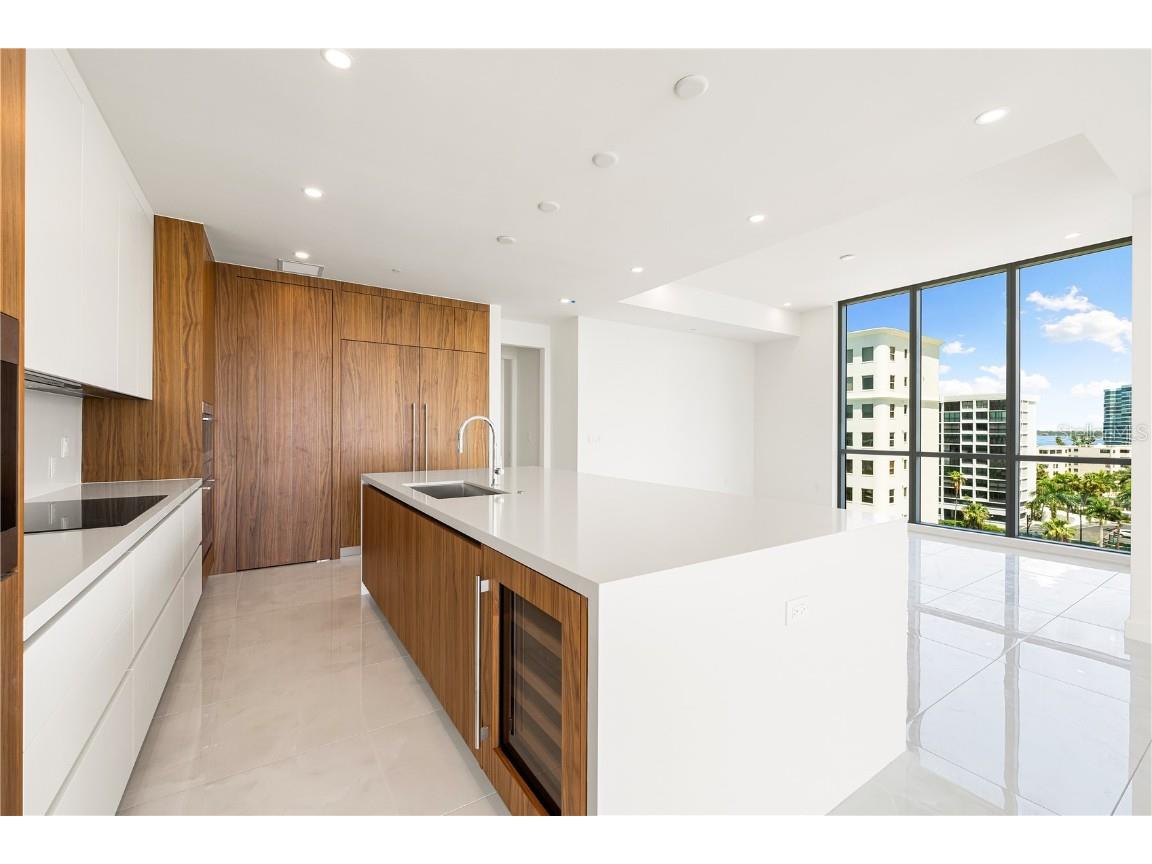 111 Golden Gate Point #602 Sarasota FL 34236 A4674587 image10