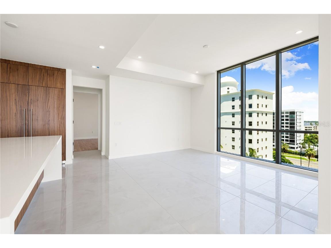 111 Golden Gate Point #602 Sarasota FL 34236 A4674587 image15