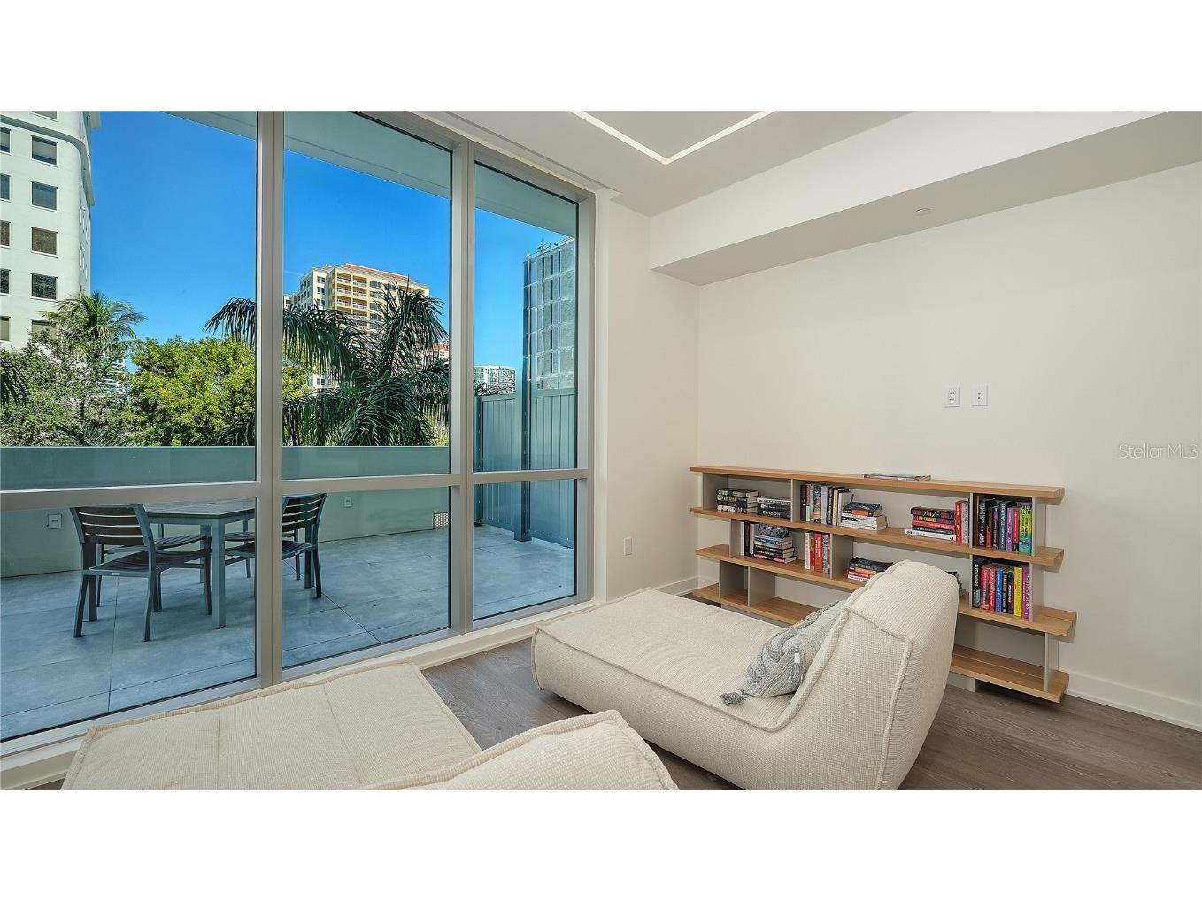 111 Golden Gate Point #602 Sarasota FL 34236 A4674587 image41