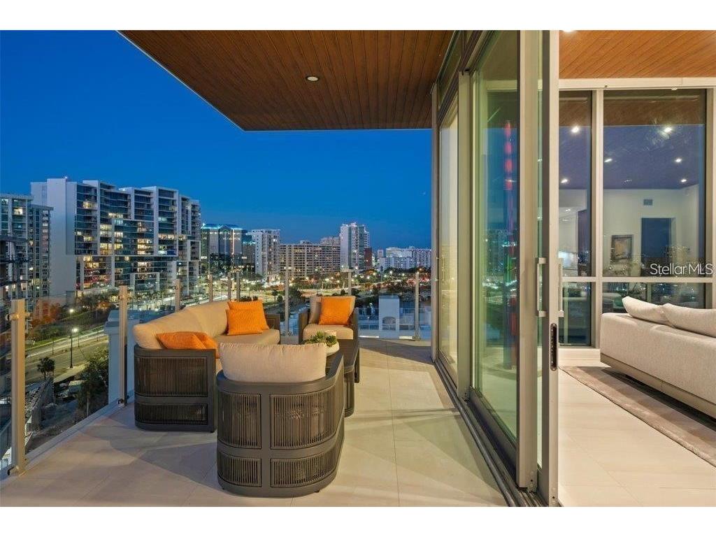 111 Golden Gate Point #802PH Sarasota FL 34236 A4696851 image16