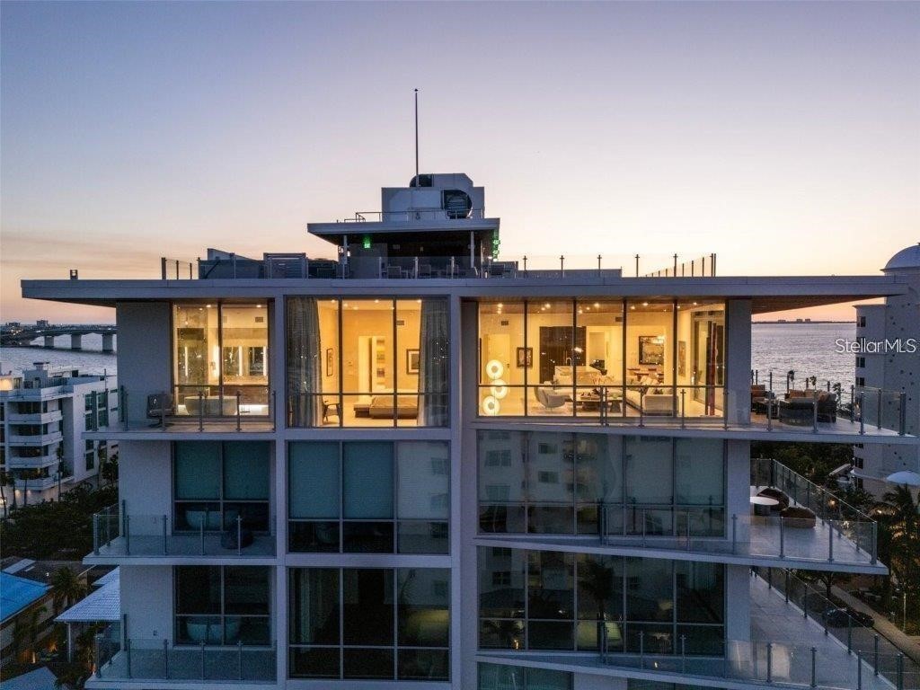 111 Golden Gate Point #802PH Sarasota FL 34236 A4696851 image19