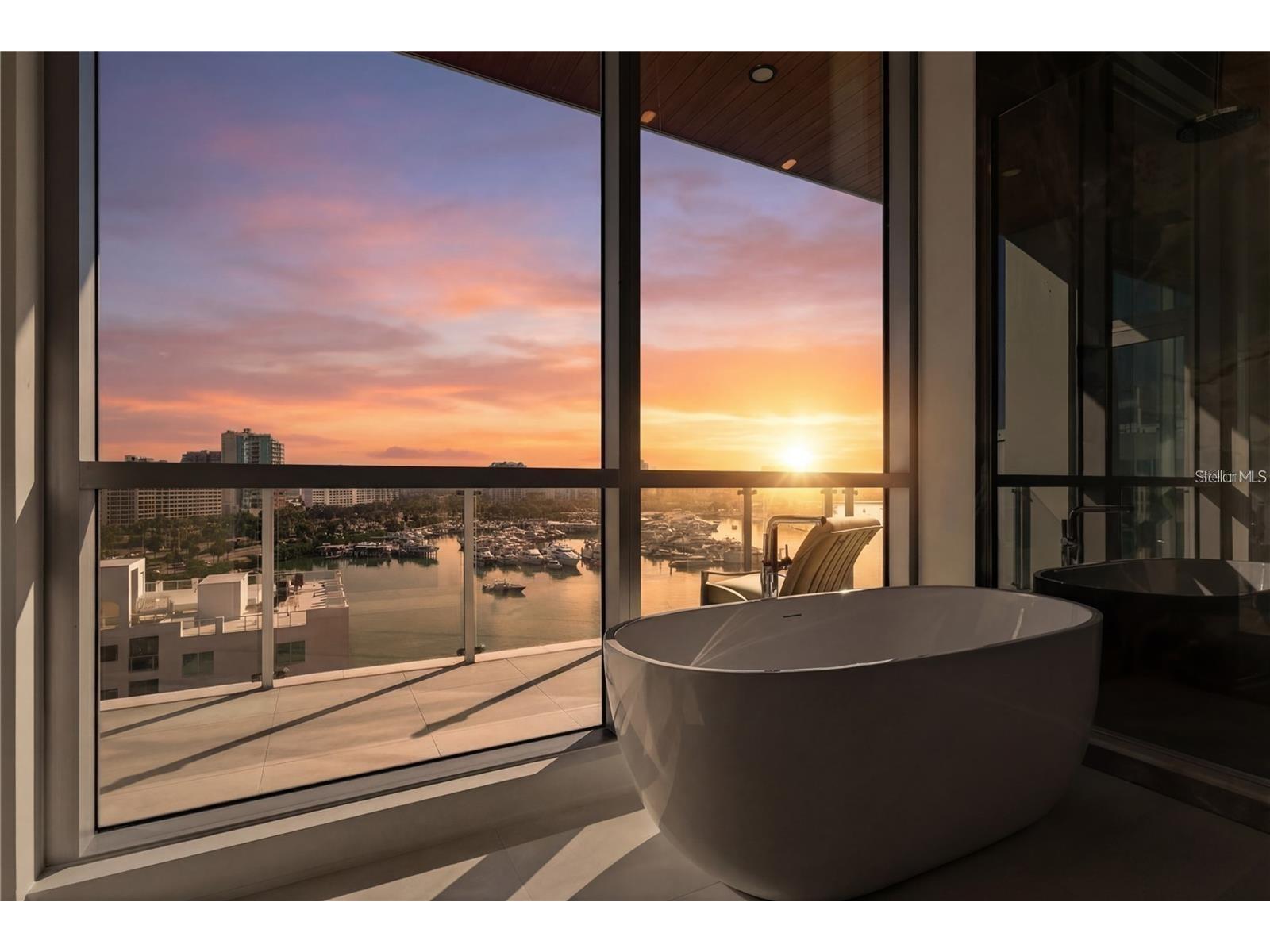 111 Golden Gate Point #802PH Sarasota FL 34236 A4696851 image36
