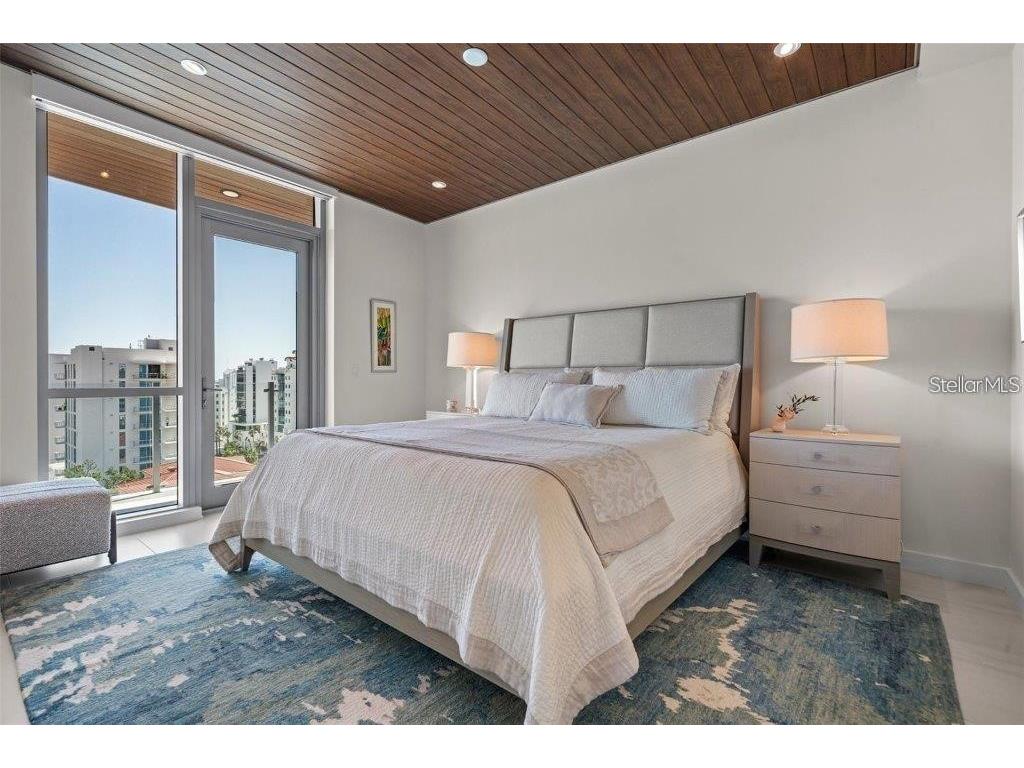 111 Golden Gate Point #802PH Sarasota FL 34236 A4696851 image43