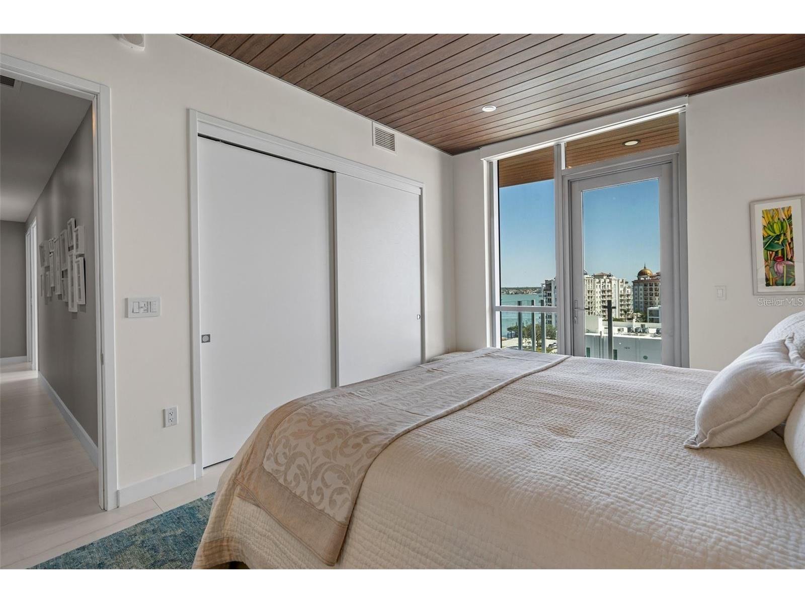 111 Golden Gate Point #802PH Sarasota FL 34236 A4696851 image45
