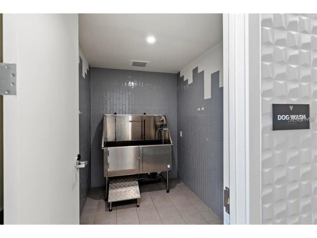 111 Golden Gate Point #802PH Sarasota FL 34236 A4696851 image56